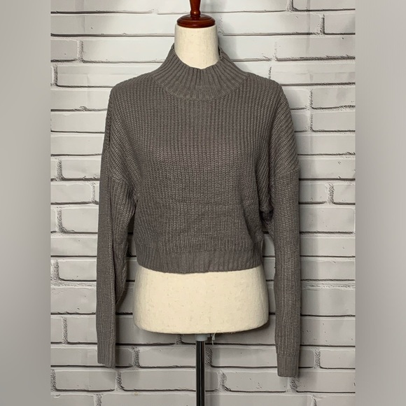 Zaful Sweaters - 3/$10 ZAFUL Women’s Ribbed Mock Neck Knit Sweater Size Small